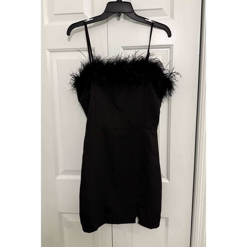 NWT Y2K Style Strut & Bolt Black Feather Boa Lined Mini Dress Sz Medium Lined